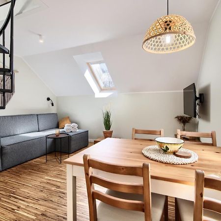 Apartament Piaskowy Хмелно Екстериор снимка